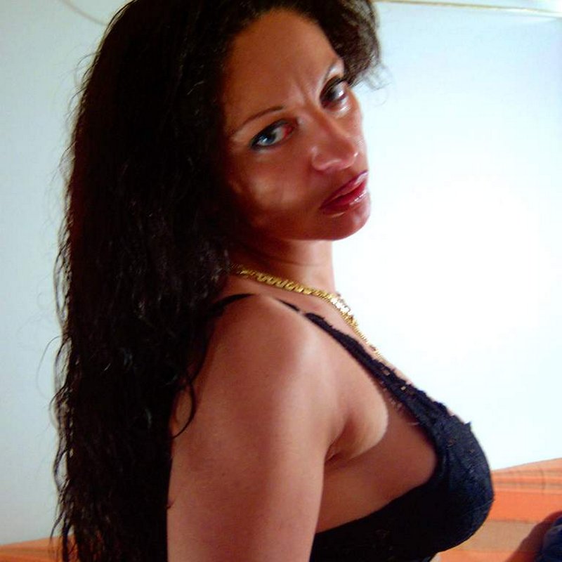 Isidora 22 Escorts Skeltontown