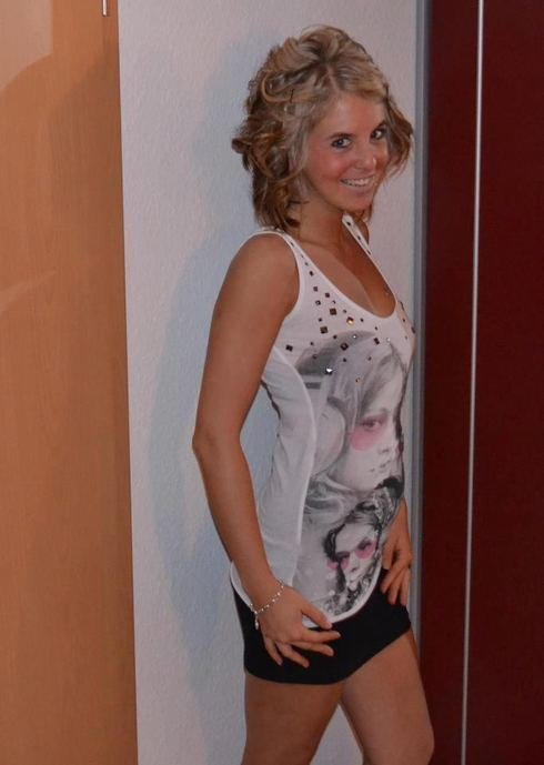 Letty 21 Meet escort Rose Crossroads