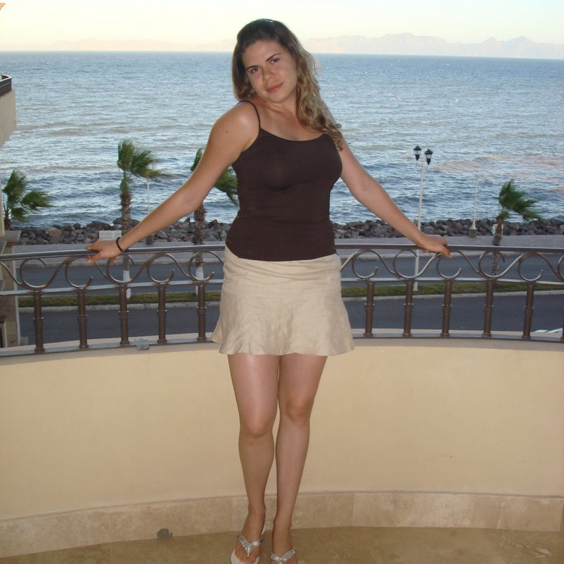 Philis 27 Escort Victoria