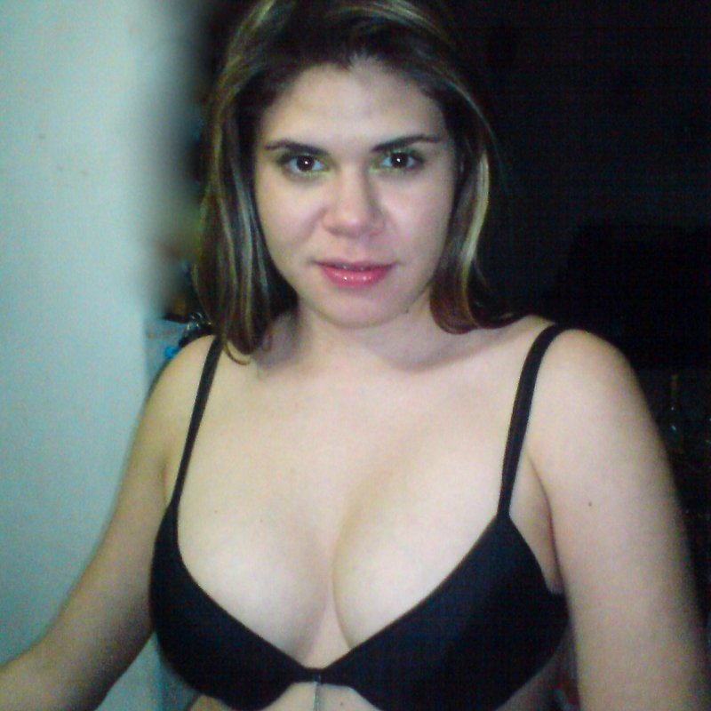 Yaron 25 Prostitute Hicks