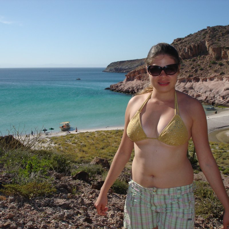 Virgee 35 Escort services Woodland