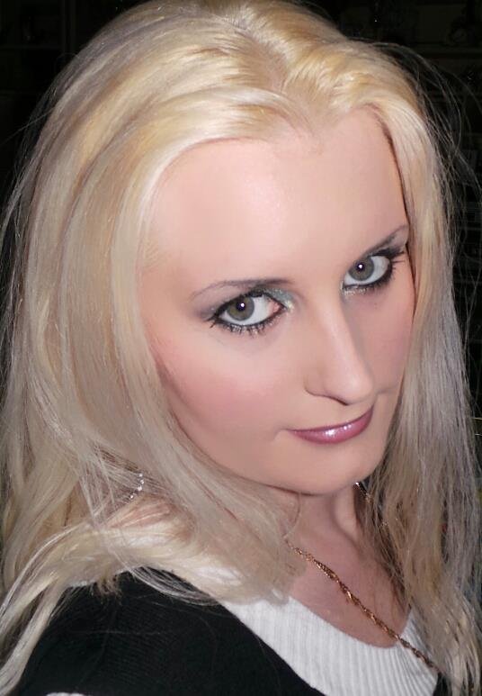 Roselyn 35 Escort Flat Branch