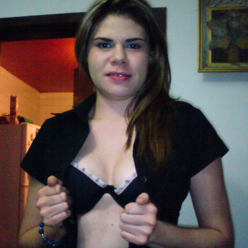 Kestrel 35 Escort-girls Groveton