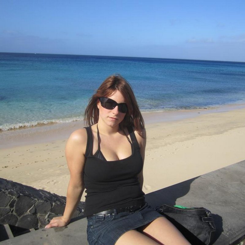 Charita 30 Escort Deerland