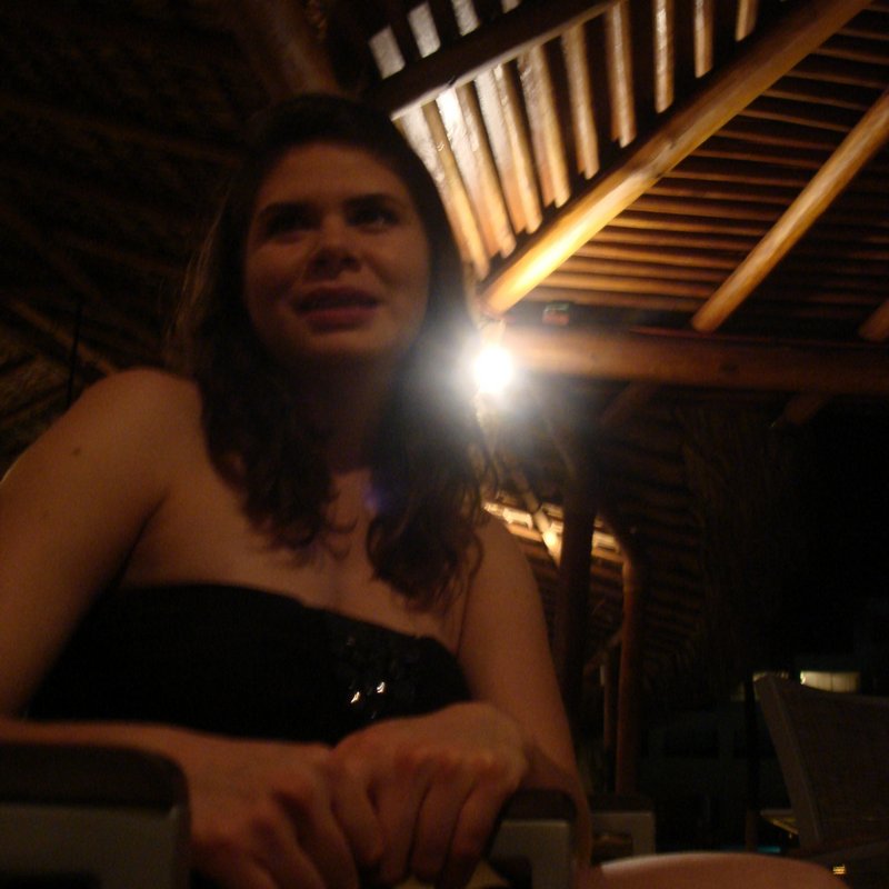Karly 24 Escort West Tiana