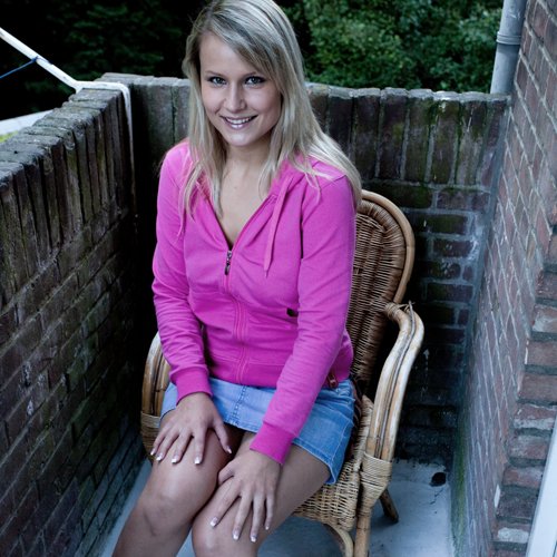 Bernetta 24 Escort girls Delcarbon